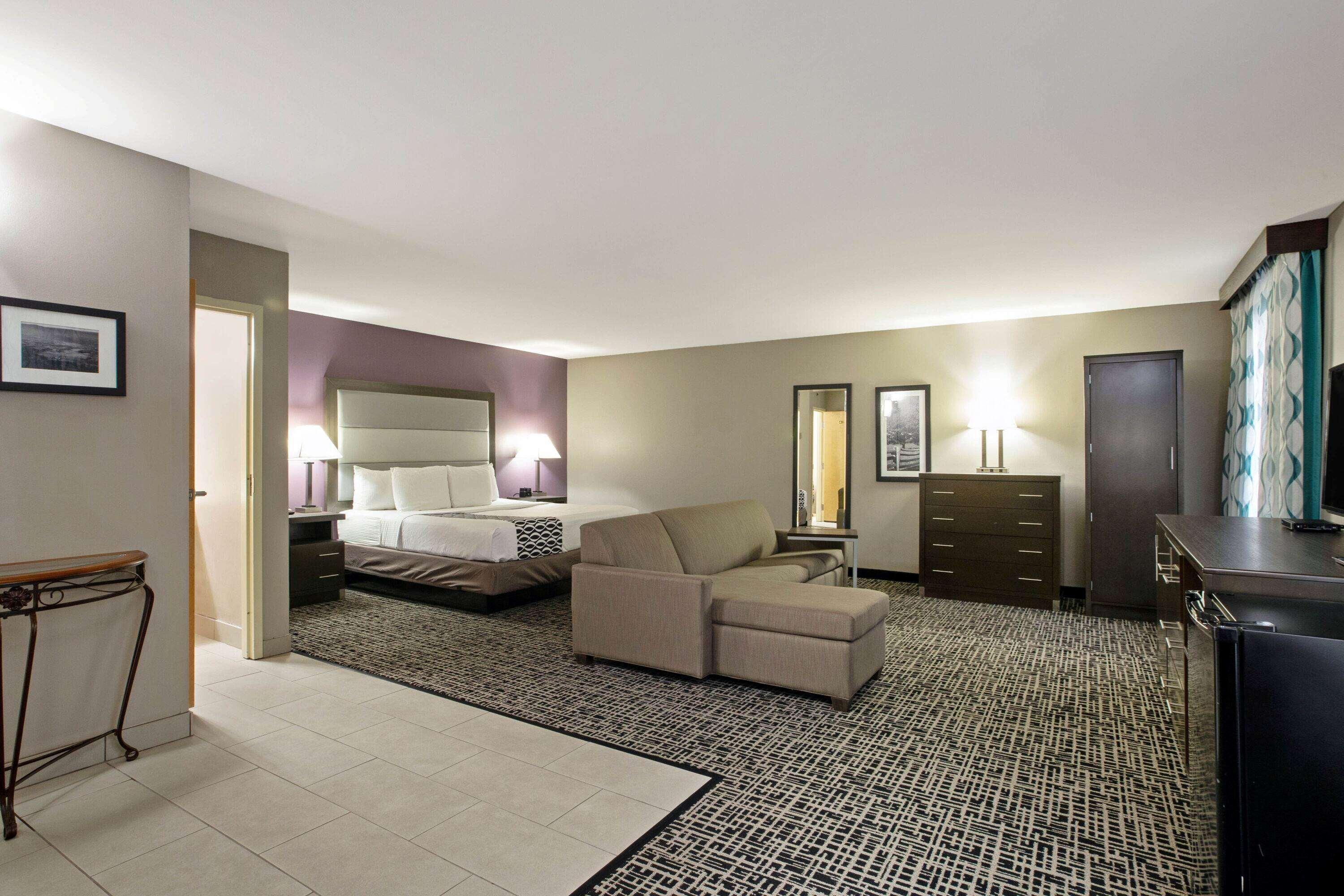 La Quinta Inn By Wyndham Радфорд Екстериор снимка
