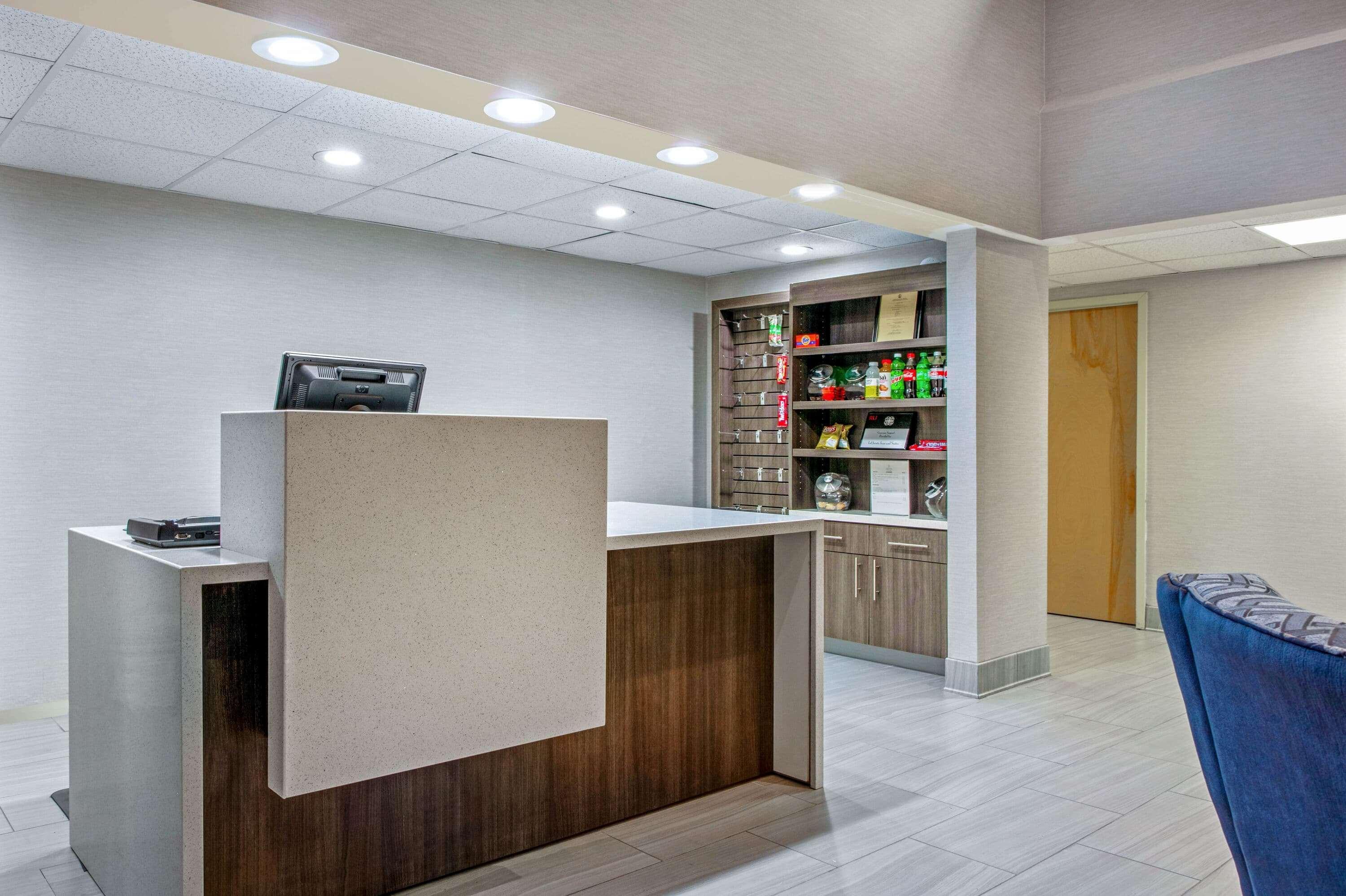 La Quinta Inn By Wyndham Радфорд Екстериор снимка