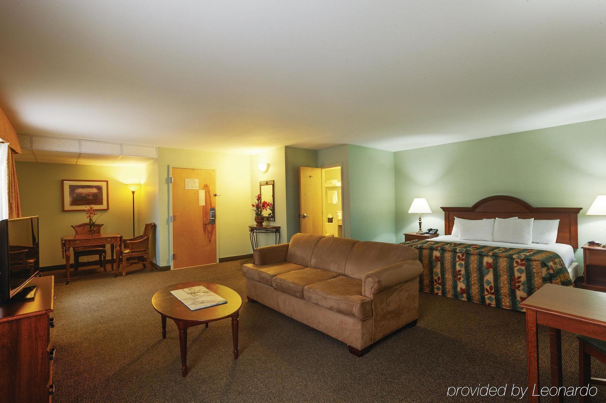 La Quinta Inn By Wyndham Радфорд Екстериор снимка