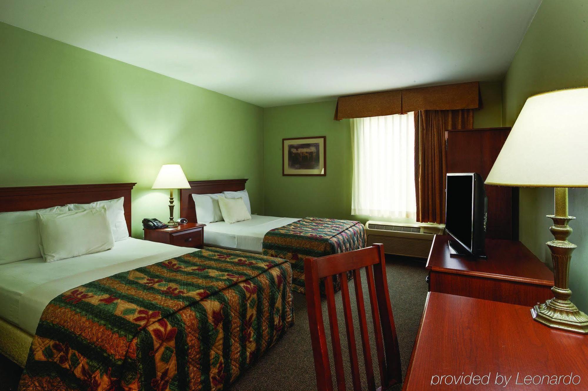 La Quinta Inn By Wyndham Радфорд Екстериор снимка